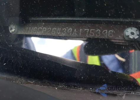 2009 Honda Accord 2.4 Lx-P из США, поврежденный, VIN 1HGCP26439A175396